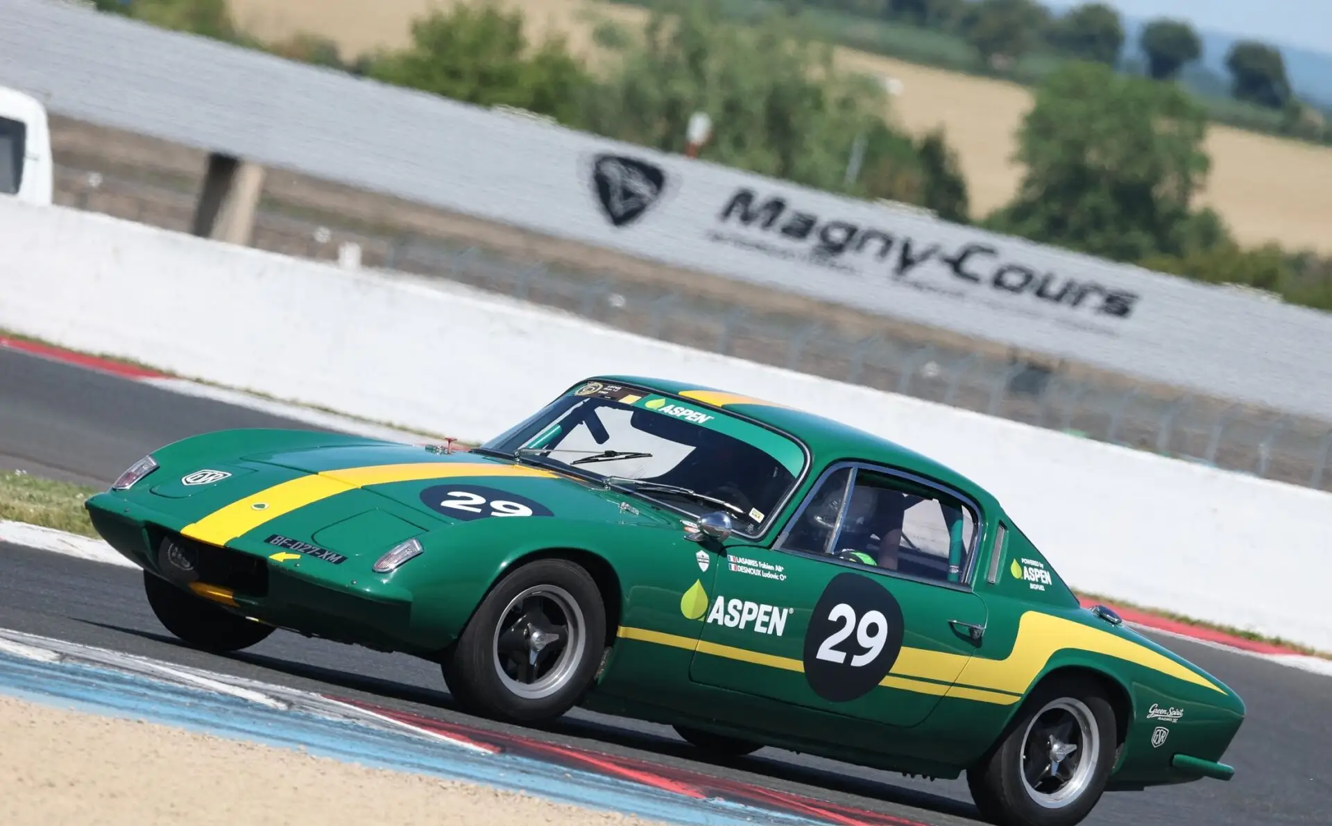 La Lotus Elan +2 de Green Spirit Racing