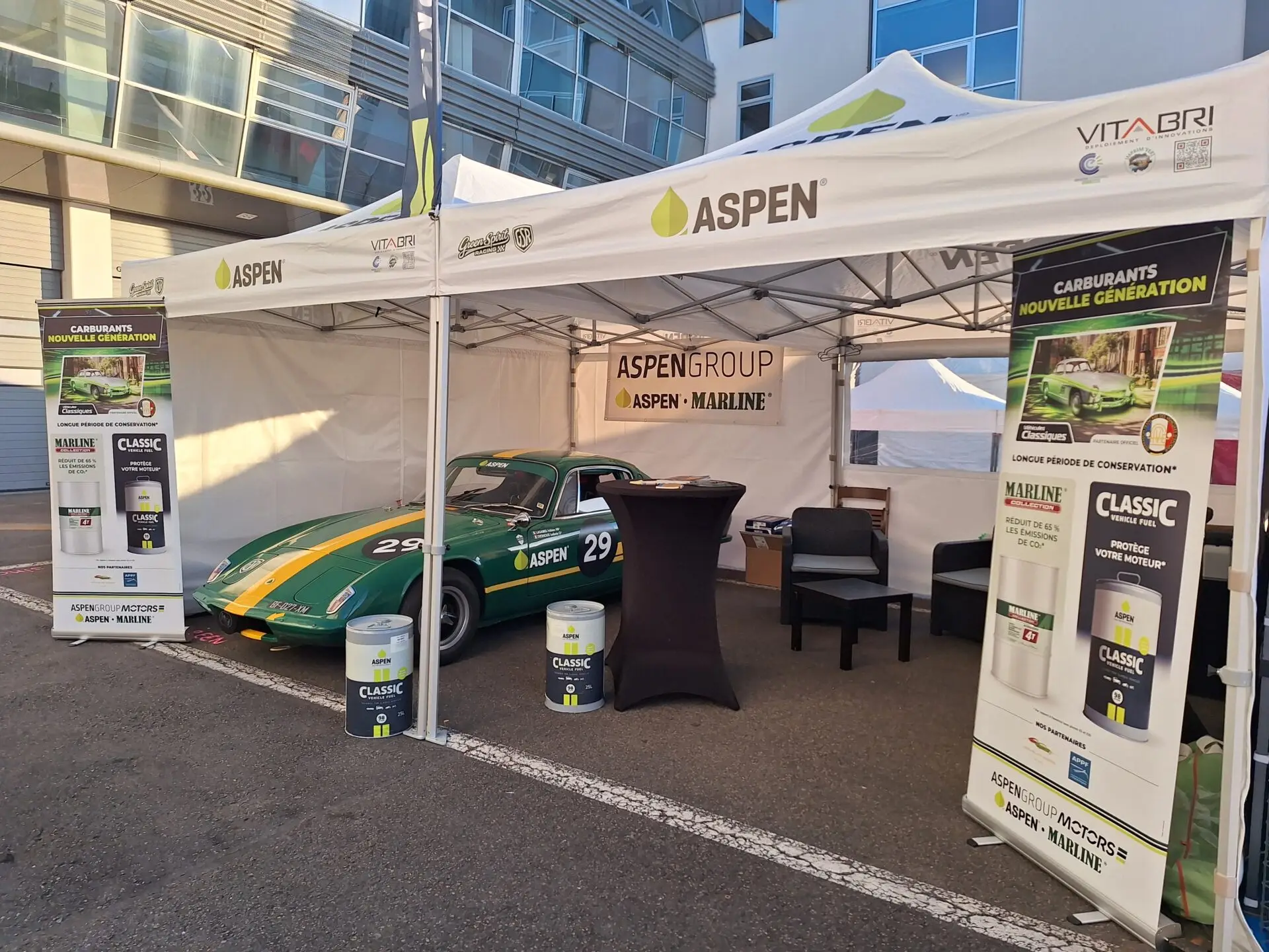 Stand Vitabri pour Green Spirit Racing